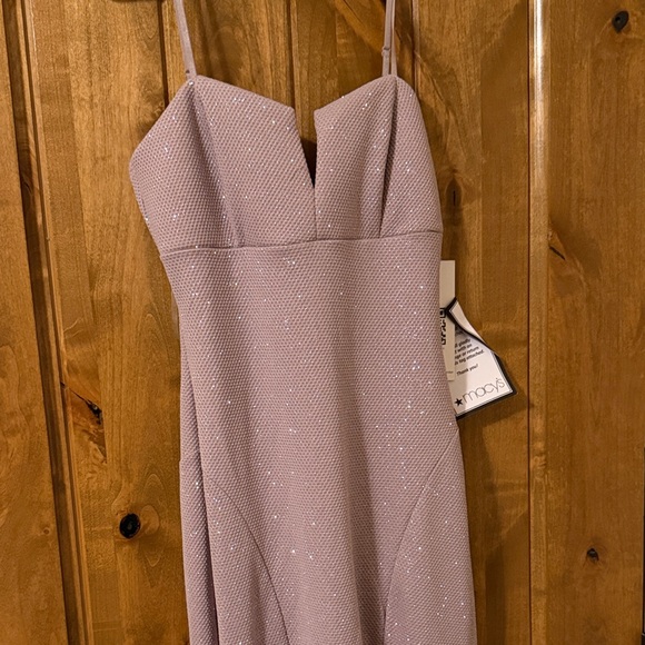 Purple Prom Dress NWT Elegant Formal Gown Special Occasion M - Picture 2 of 5